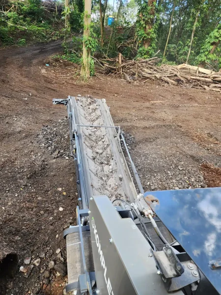 Concrete and Asphalt Crushing On Oahu,Hawaii